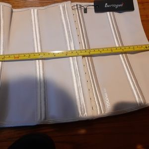 Corset new white burvogue waiste trainer medium